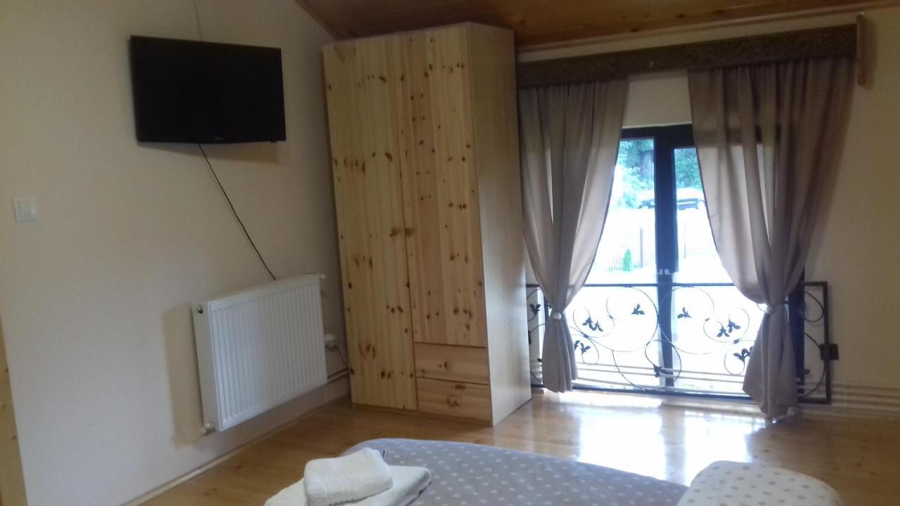 Ferienwohnung Casa Radu Novaci-Străini Exterior foto