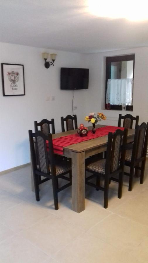 Ferienwohnung Casa Radu Novaci-Străini Exterior foto