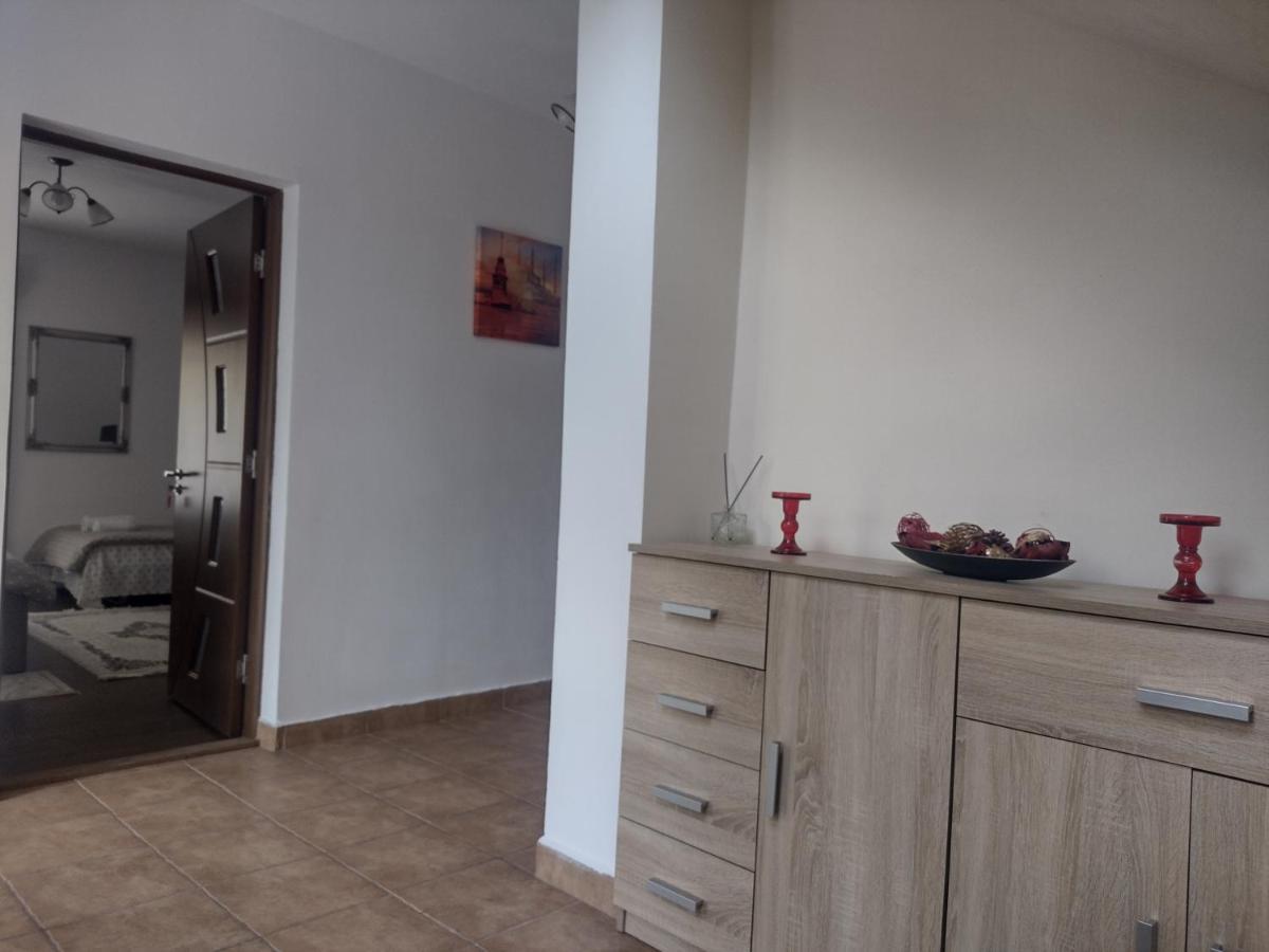Ferienwohnung Casa Radu Novaci-Străini Exterior foto